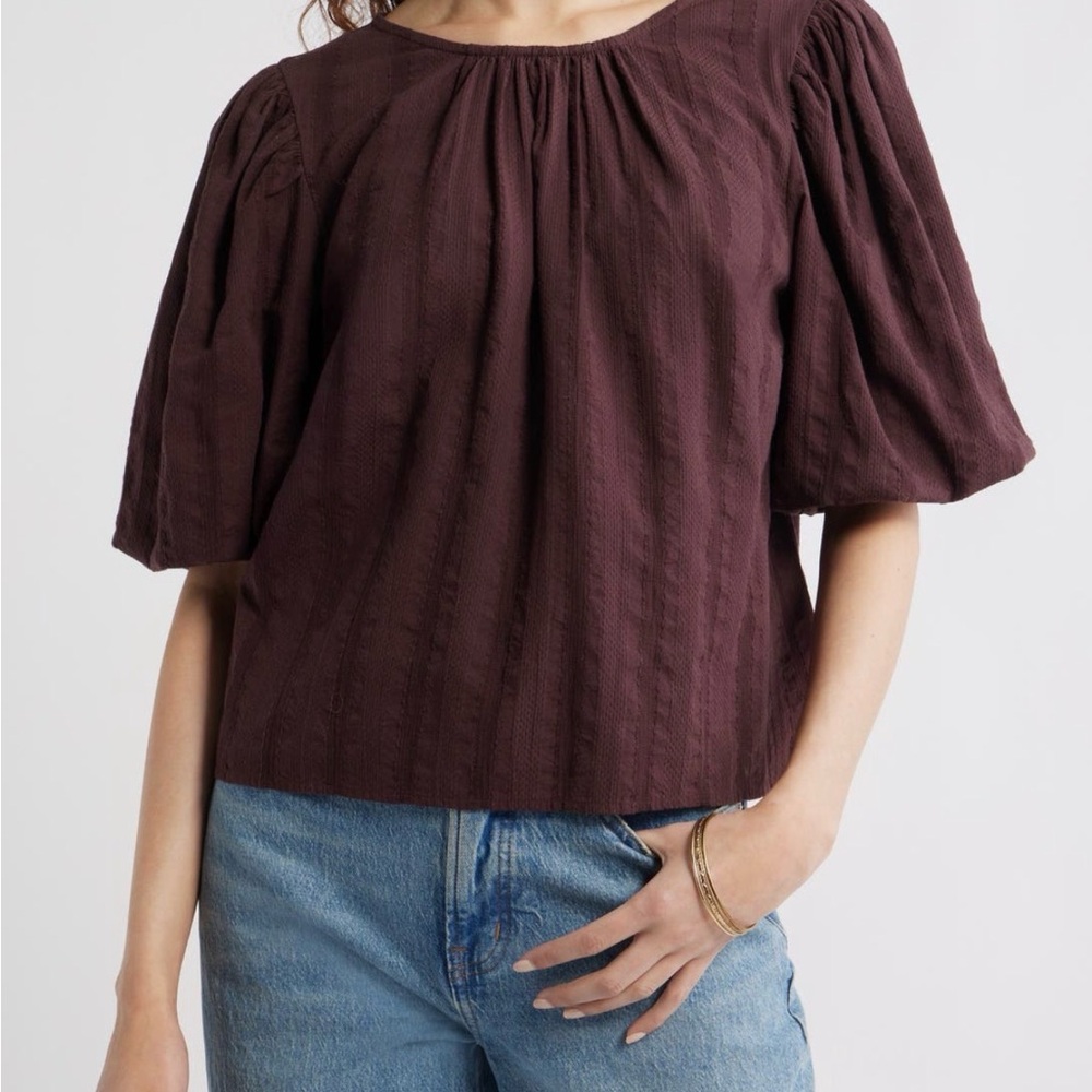 NWT Treasure & Bond Burgundy Bubble Sleeve Cotton Dobby Top Size M